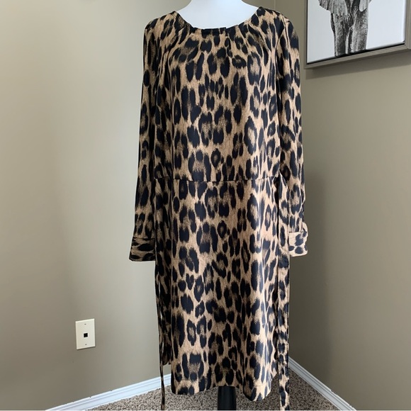 Joe Fresh Leopard Print Dress - Picture 2 of 12